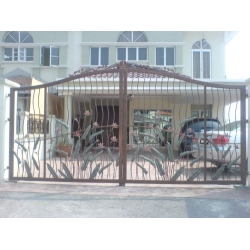 Swing Gate